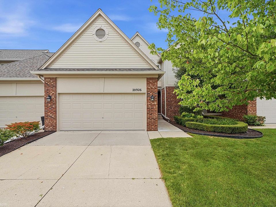 1st image of 20926 Sleepy Hollow Dr #66