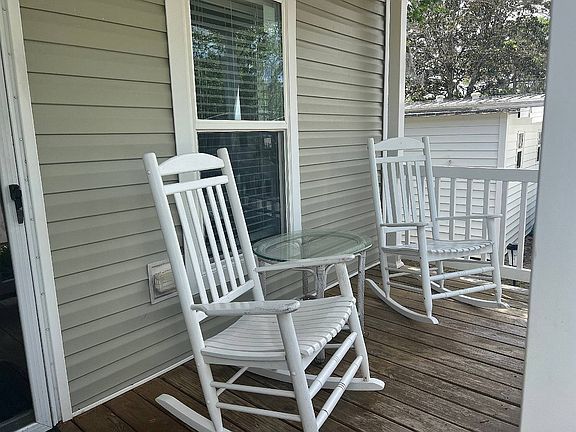 2nd image of 114 Forest Dr #321