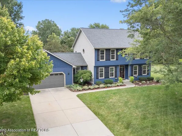 2525 Varsity Ln, Holt, MI 48842