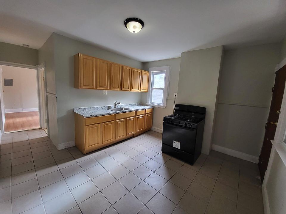1st image of 113 S 12th St #3A
