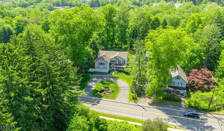 42 Spring Valley Rd — Photo 44