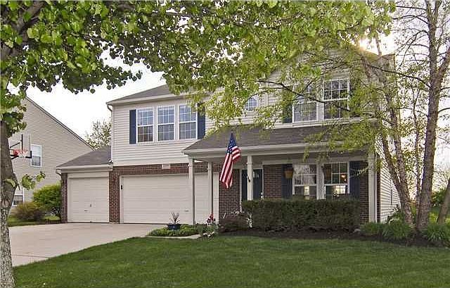 1st image of 15209 Porchester Dr