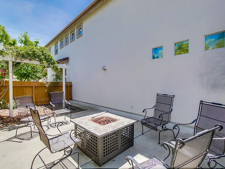 11905 Westview Pkwy — Photo 42