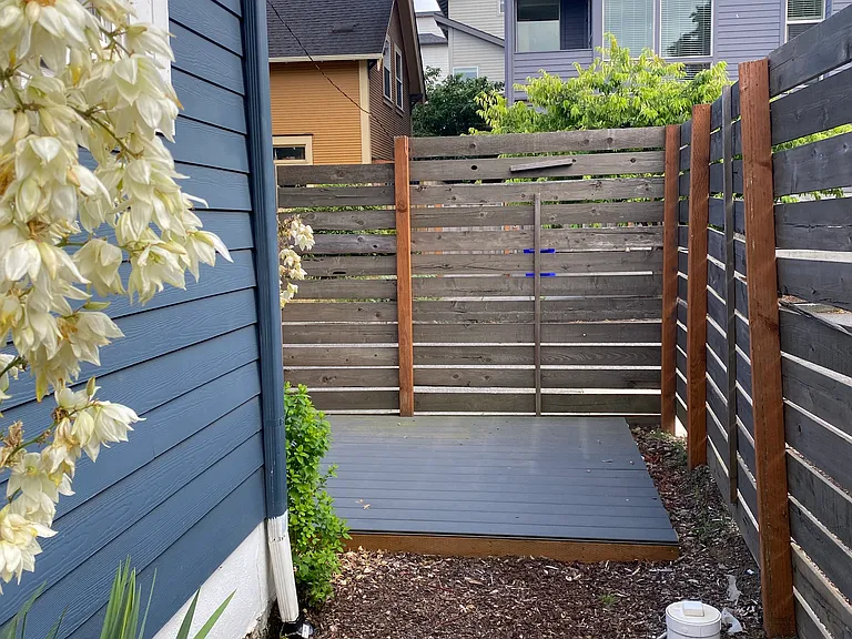 Side deck