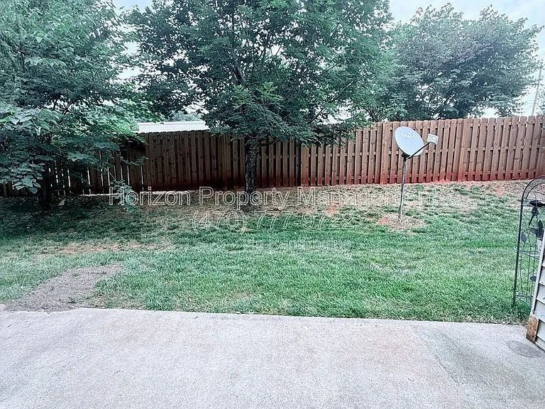 2816 Florence Dr — Photo 14