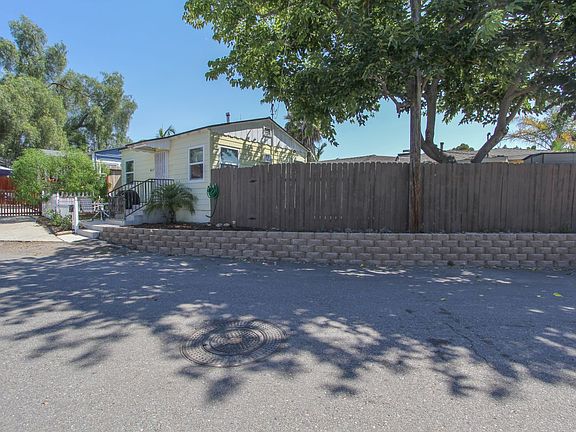4th image of 4637 38th St