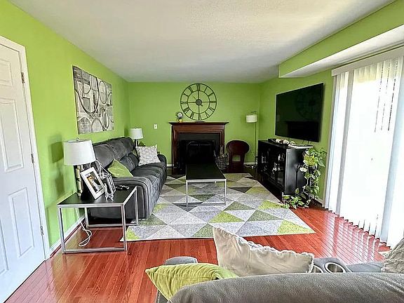 5th image of 7710 Willow Hill Dr