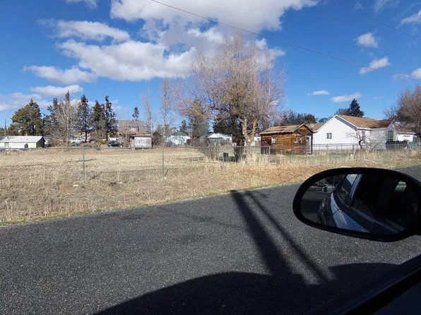4649 Cleveland Ave, Klamath Falls, OR 97601