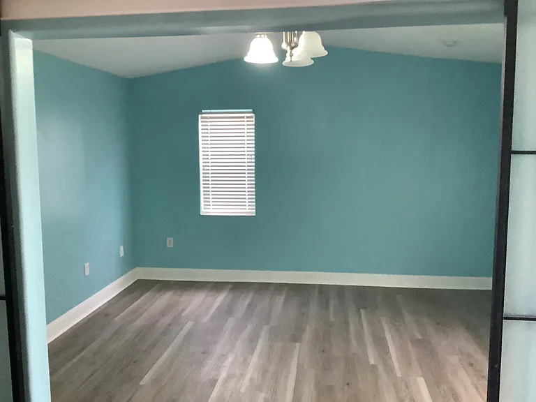 180 Richards Rd — Photo 9