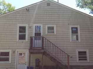 17 Princess St, Coventry, RI 02816