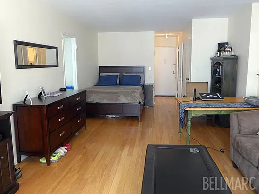 Rented by Noble Realty | media 8