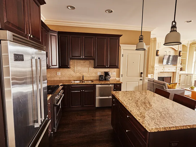 2517 N Halsted St #3 — Photo 2