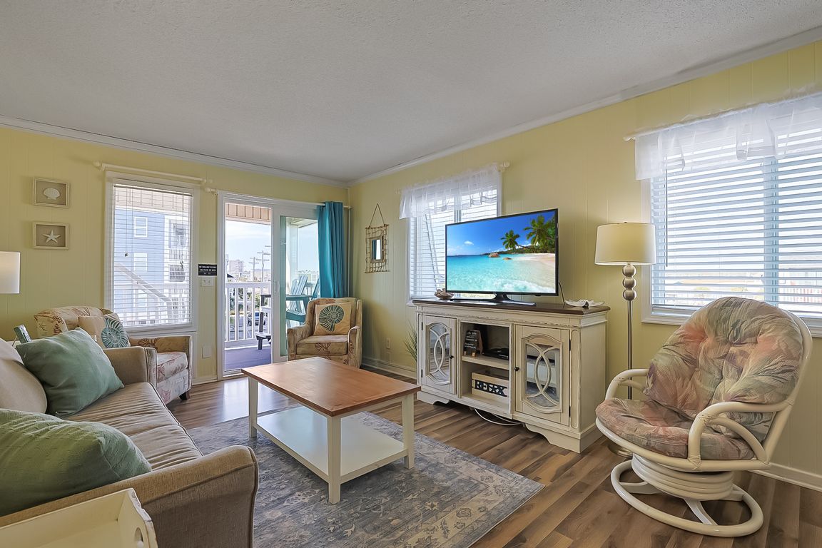 next background image