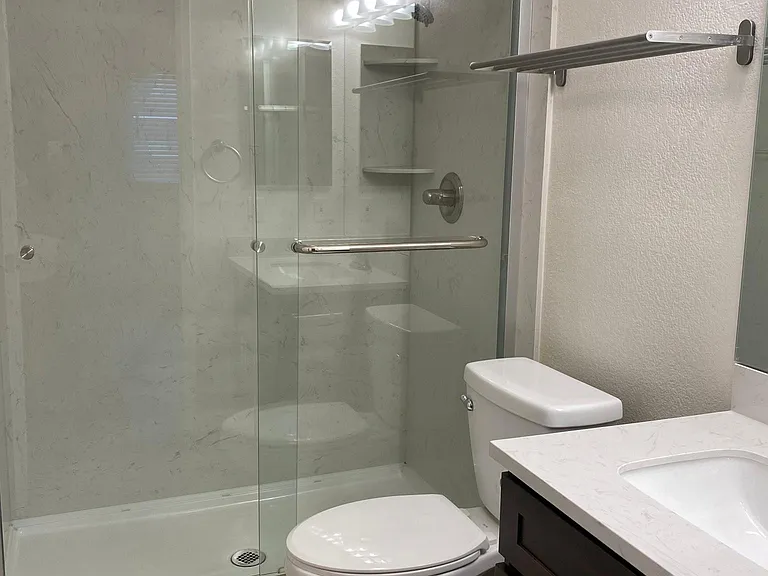 2710 Ivy Ln — Photo 18