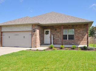 2655 E Loren St, Springfield, MO 65804