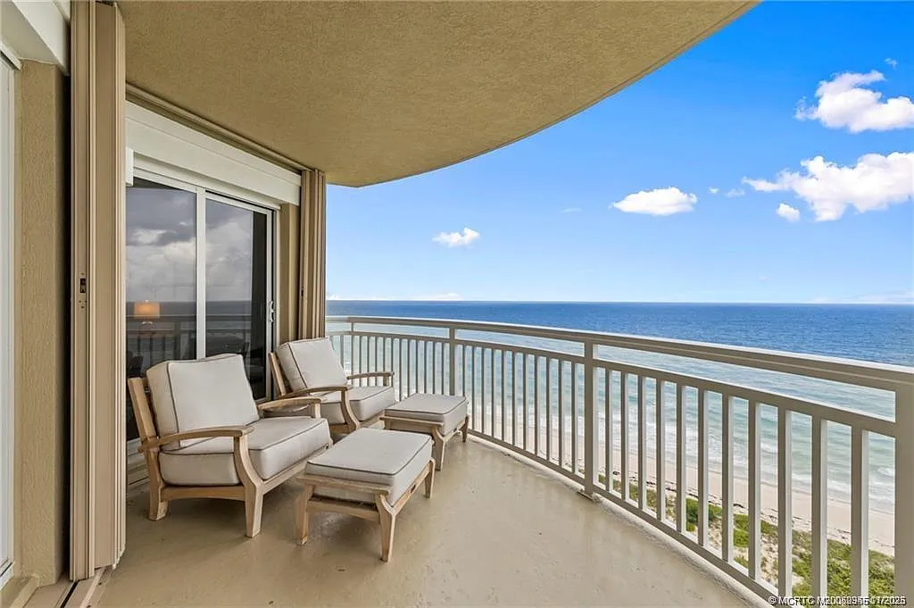 3 bed, 3.0 bath, 1991 sqft, $7,000 — Photo 4
