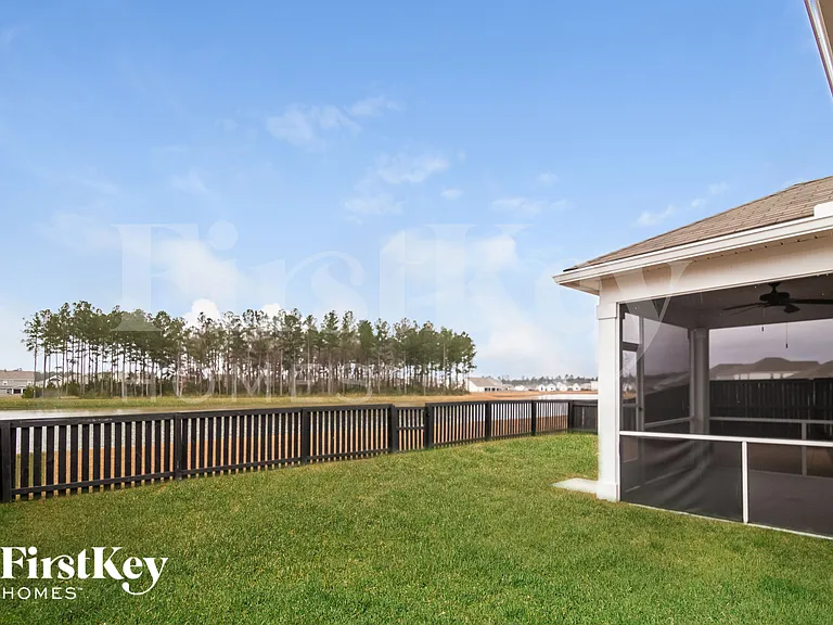 169 Greenwich Dr — Photo 14