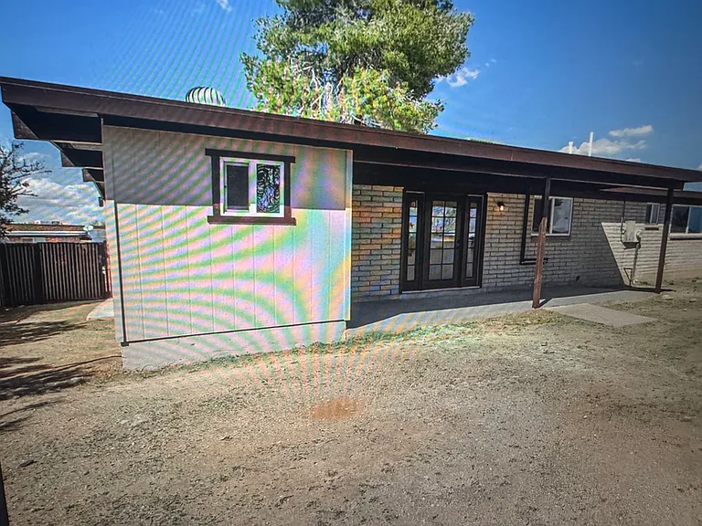 3661 W Eastham Ln — Photo 13