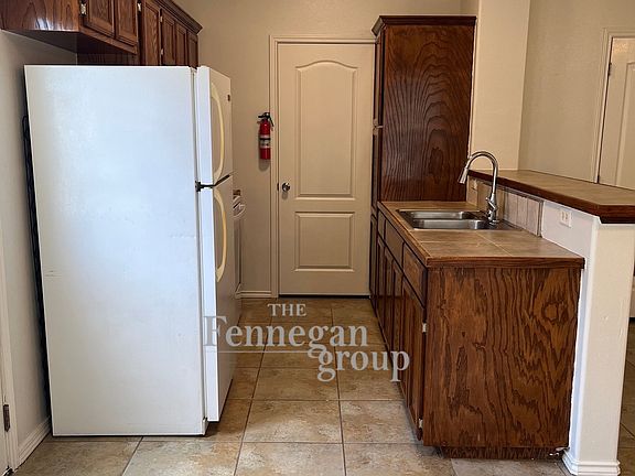 3rd image of 410 Arroyo Vista Ct #1