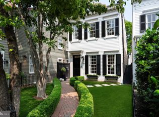 1641 35th St NW, Washington, DC 20007