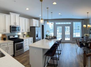 201 Spring Bank Ave, Frederick, MD 21701