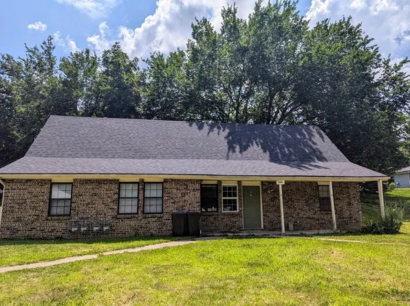224 SE 121st Rd #4, Warrensburg, MO 64093