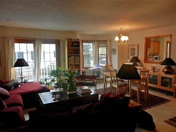 3rd image of 22 Westwood St #22