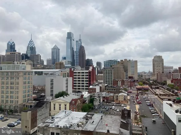 1100 Vine St APT 903, Philadelphia, PA 19107