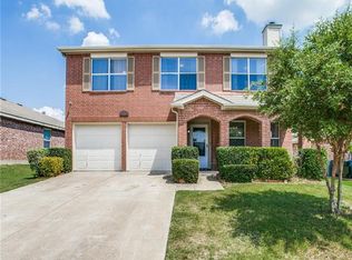 135 Walnut Dr, Seagoville, TX 75159