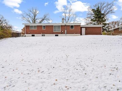 2327 Fair Acres Rd, Saint Louis, MO, 63136