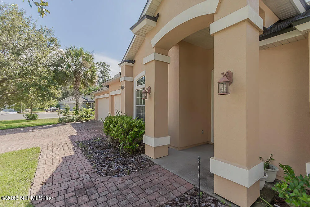 4 bed, 3.0 bath, 3011 sqft, $2,900 — Photo 3