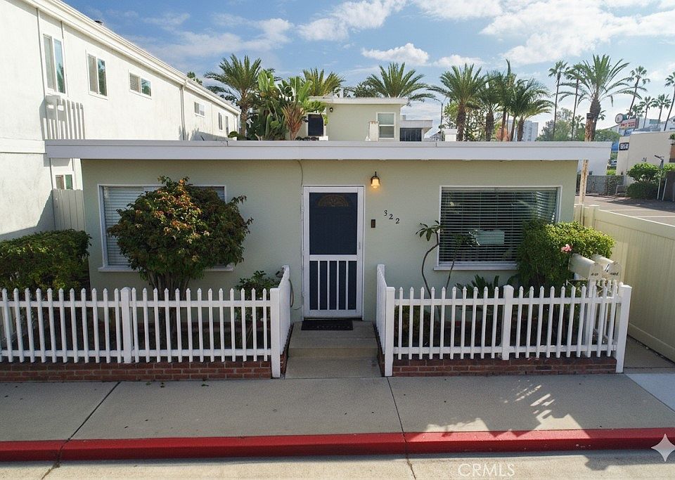 1st image of 522 Clubhouse Ave