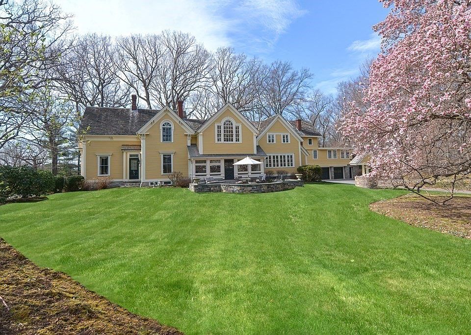 202 Paine St, Bellingham, MA 02019 Zillow