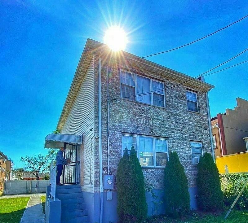 2609 Seagirt Ave, Far Rockaway, NY 11691 Zillow