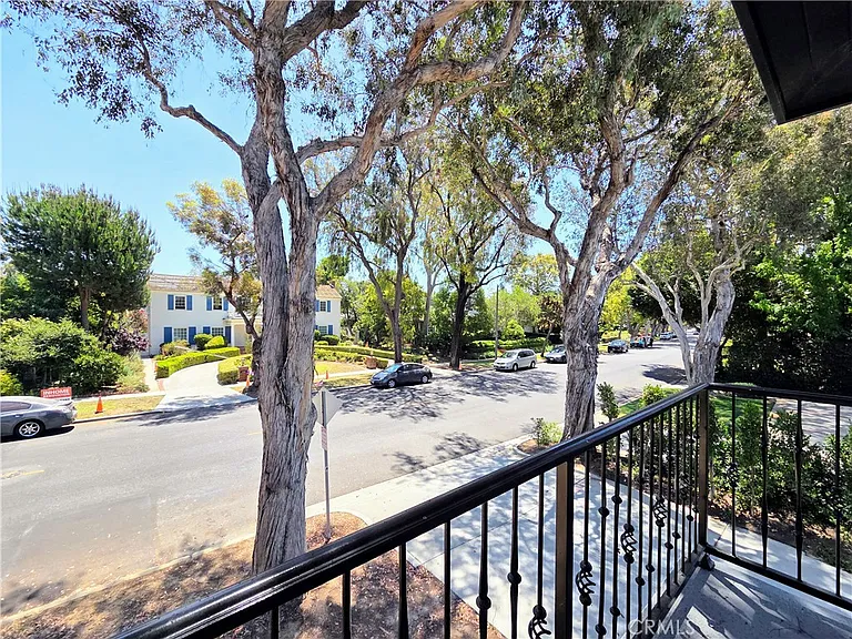 4165 Country Club Dr #A — Photo 17