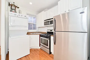 Rented by Living New York