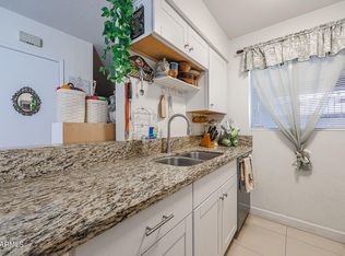 9025 W Elm St UNIT 8, Phoenix, AZ 85037