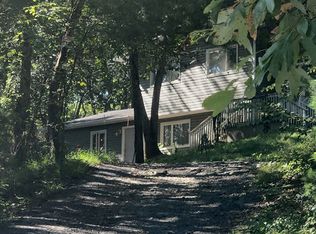 901 Resica Falls Rd, East Stroudsburg, PA 18302