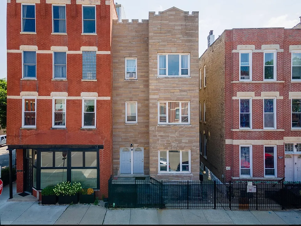 1303 W Ohio St #3F