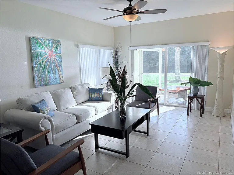 4210 Gator Trace Ave #B — Photo 10
