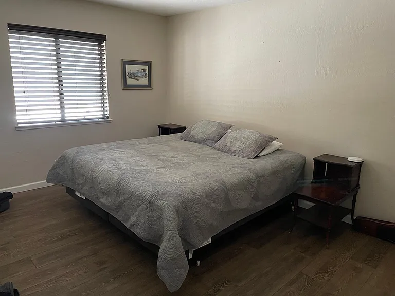 11361 Zermatt Dr — Photo 10