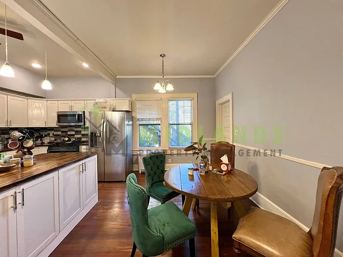 2417 Clark St — Photo 13