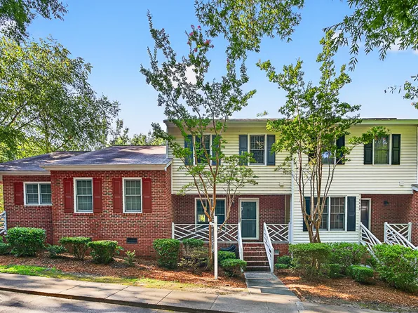 4617 Fawnbrook Cir, Raleigh, NC 27612