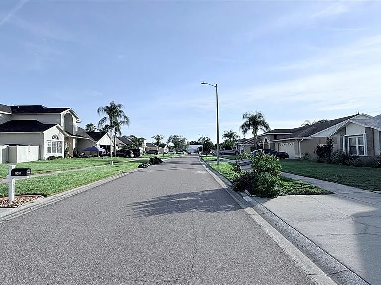 11803 Classic Lake Way — Photo 38