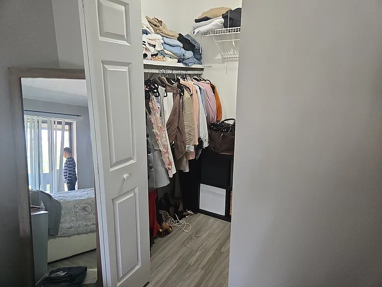6151 Knoll Wood Rd #305 — Photo 11