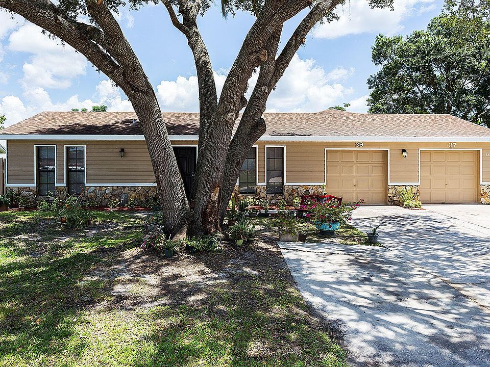 1st image of 739 Lucaya Dr