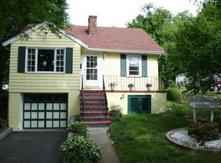 4 Irving St, Stoneham, MA 02180