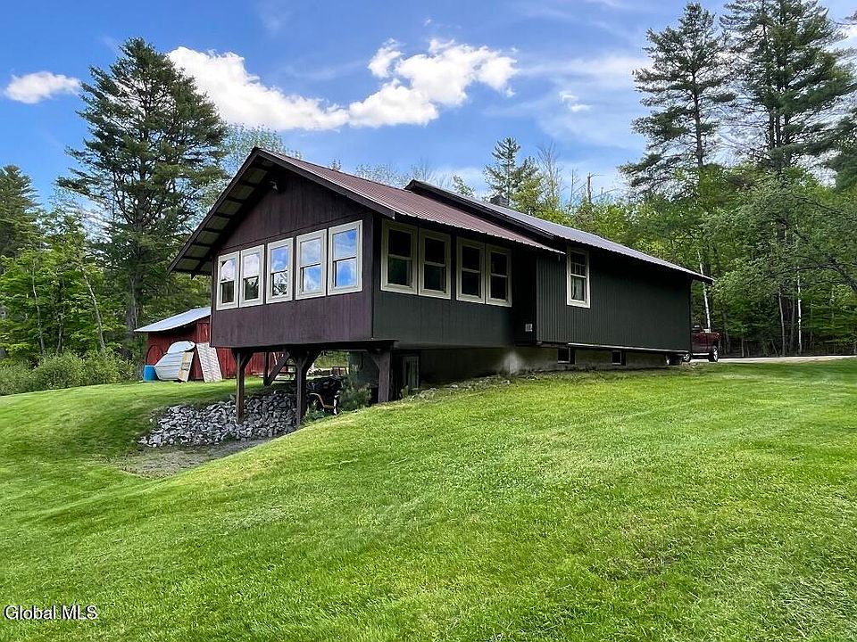 1st image of 138 Garnet Lake Road