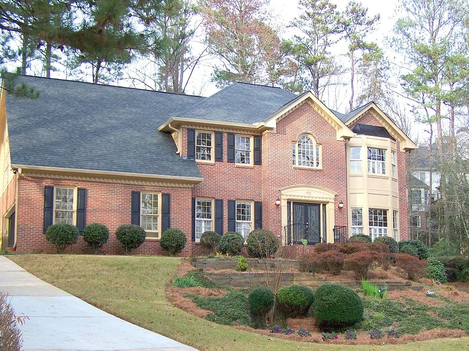 1st image of 410 Prince Charles Pl