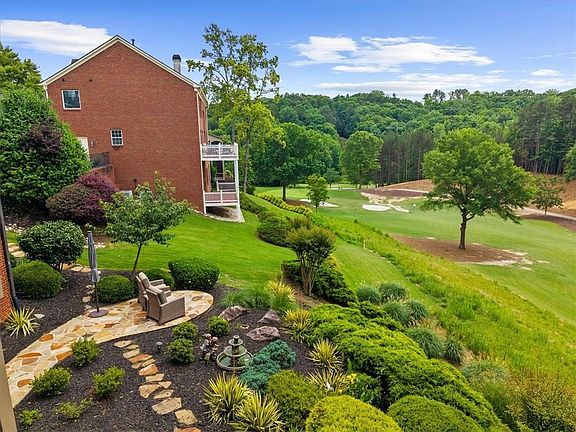 5th image of 5140 Harbury Ln